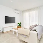 Casa Tita Mercedes بيت للعطل *