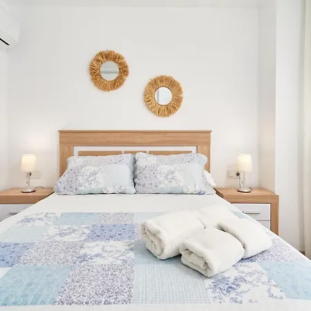 Casa Tita Mercedes بيت للعطل نيرخا